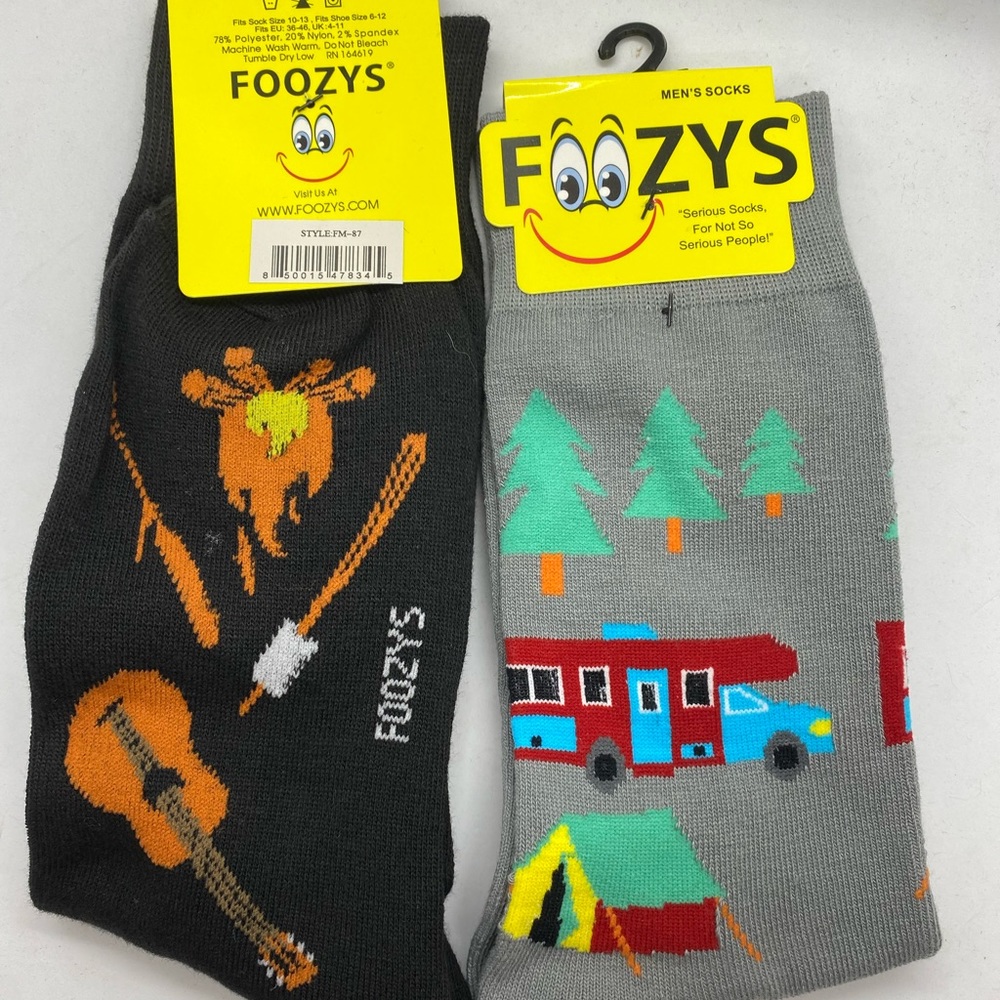 Foozys Mens crew socks camping pattern
